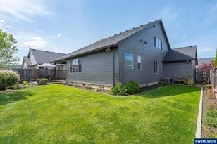 570 SE Cooper St, Dallas, OR 97338 - Photo 35