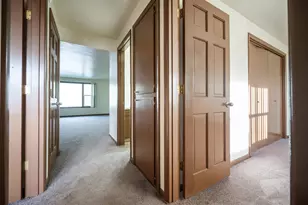 302 S Monmouth Ave, Monmouth, OR 97361 - Photo 25
