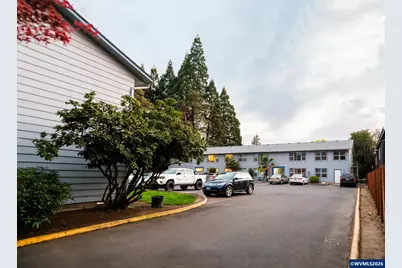 302 S Monmouth Av, Monmouth, OR 97361 - Photo 15
