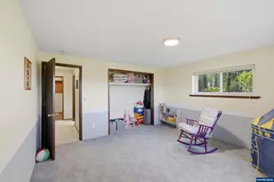 40000 Fir Oaks Ln, Lebanon, OR 97355 - Photo 11