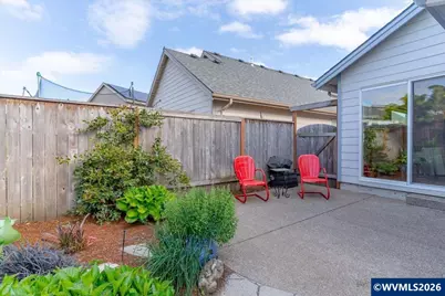 1714 SE Osoberry St, Dallas, OR 97338 - Photo 5