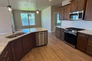 708 NW George Ct, Sublimity, OR 97385 - Photo 13