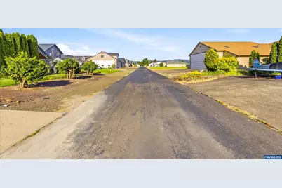 867 Corsair Dr, Independence, OR 97351 - Photo 37
