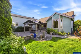 867 Corsair Dr, Independence, OR 97351 - Photo 37