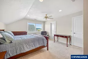867 Corsair Dr, Independence, OR 97351 - Photo 27
