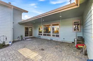 867 Corsair Dr, Independence, OR 97351 - Photo 33