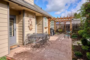 910 Pioneer Dr, Silverton, OR 97381 - Photo 47
