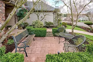 910 Pioneer Dr, Silverton, OR 97381 - Photo 35