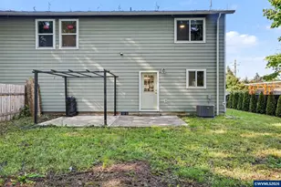 1671 Cooper St, Lebanon, OR 97355 - Photo 37