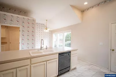 1920 Spicetree Ln SE, Salem, OR 97306 - Photo 9