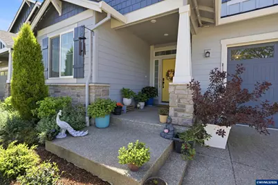 2847 NW William Dr, McMinnville, OR 97128 - Photo 3