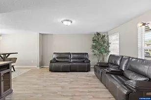 1492 Hunter Ave N, Keizer, OR 97303 - Photo 3