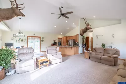 7465 Kings Valley Hwy S, Monmouth, OR 97361 - Photo 9