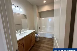 709 NW George Ct, Sublimity, OR 97385 - Photo 15