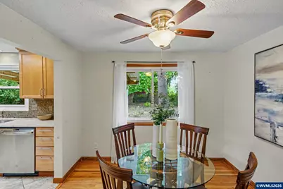 3760 Hillview Dr SE, Salem, OR 97302 - Photo 9