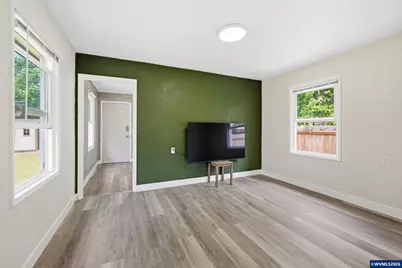 2025 Trade St SE, Salem, OR 97301 - Photo 17
