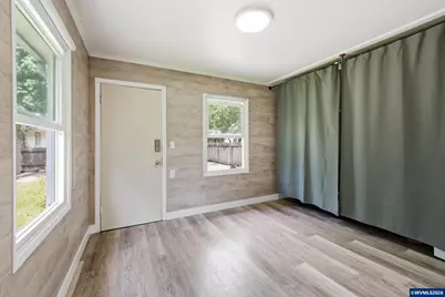 2025 Trade St SE, Salem, OR 97301 - Photo 21