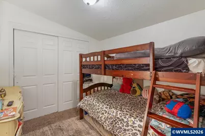 1090 Norway St NE, Salem, OR 97301 - Photo 13