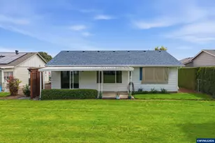 401 S Cascade Dr, Woodburn, OR 97071 - Photo 29