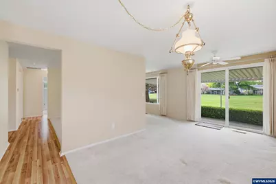 401 S Cascade Dr, Woodburn, OR 97071 - Photo 5