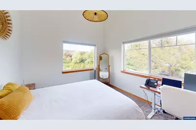 317 SE Sheridan Rd, Sheridan, OR 97378 - Photo 31