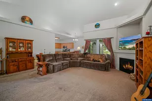 1231 SW 3rd Ave, Mill City, OR 97360 - Photo 13