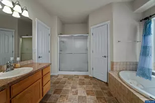 1231 SW 3rd Ave, Mill City, OR 97360 - Photo 29