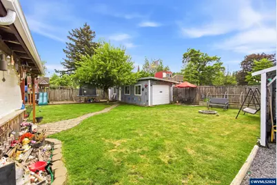 924 7th Av, Sweet Home, OR 97386 - Photo 27