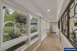 575 Juneau Dr SE, Salem, OR 97302 - Photo 9