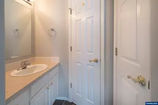 332 Crystal Springs Ln N, Keizer, OR 97303 - Photo 31