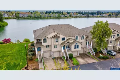 332 Crystal Springs Ln N, Keizer, OR 97303 - Photo 1