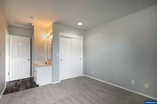 332 Crystal Springs Ln N, Keizer, OR 97303 - Photo 37