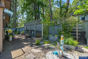 2734 NW Garryanna Dr, Corvallis, OR 97330 - Photo 19
