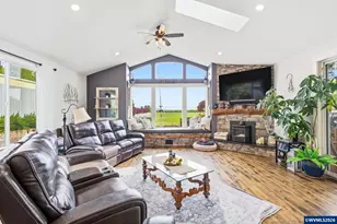 9503 W Stayton Rd SE, Aumsville, OR 97325 - Photo 13