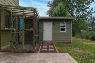 1978 Lyon St SW, Albany, OR 97322 - Photo 17