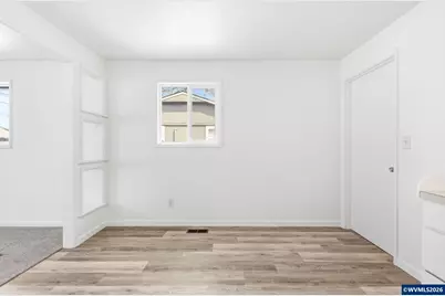 1111 Spruce St, Sweet Home, OR 97386 - Photo 9