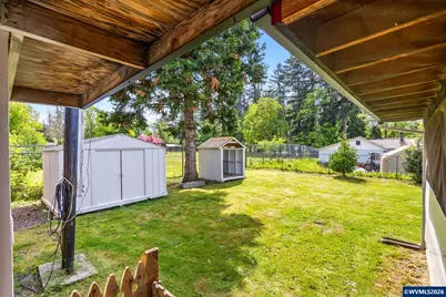 1111 Spruce St, Sweet Home, OR 97386 - Photo 21