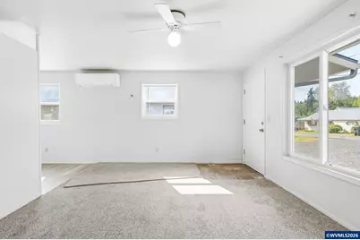 1121 Spruce St, Sweet Home, OR 97386 - Photo 7