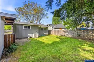 1121 Spruce St, Sweet Home, OR 97386 - Photo 23