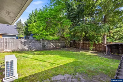 1121 Spruce St, Sweet Home, OR 97386 - Photo 21