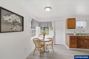 2320 Cedar St, Sweet Home, OR 97386 - Photo 9