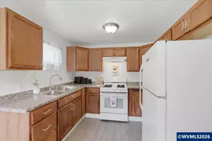 2320 Cedar St, Sweet Home, OR 97386 - Photo 15
