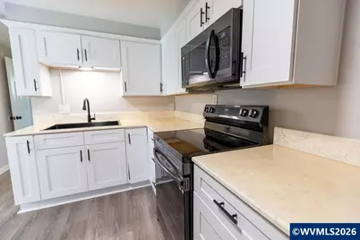 2306 Jefferson St, Sweet Home, OR 97286 - Photo 15