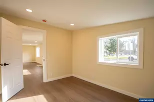 705 Tangent St, Lebanon, OR 97355 - Photo 23