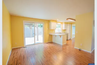 1213 NE Conroy Pl, Corvallis, OR 97330 - Photo 11