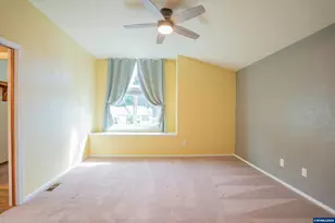 1213 NE Conroy Pl, Corvallis, OR 97330 - Photo 5