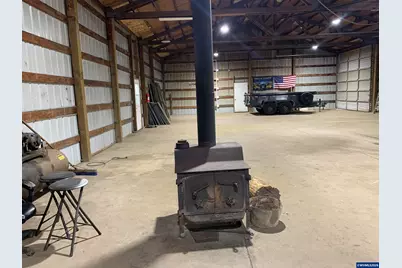 2555 Liberty Rd, Dallas, OR 97338 - Photo 9