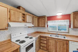 277 NE Conifer #88 Bl, Corvallis, OR 97330 - Photo 17