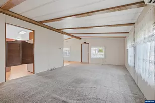 277 NE Conifer #88 Bl, Corvallis, OR 97330 - Photo 7