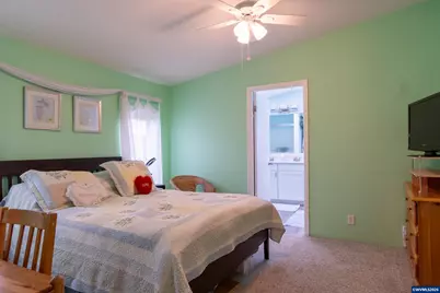1000 S McKern Ct #125, Newberg, OR 97132 - Photo 15